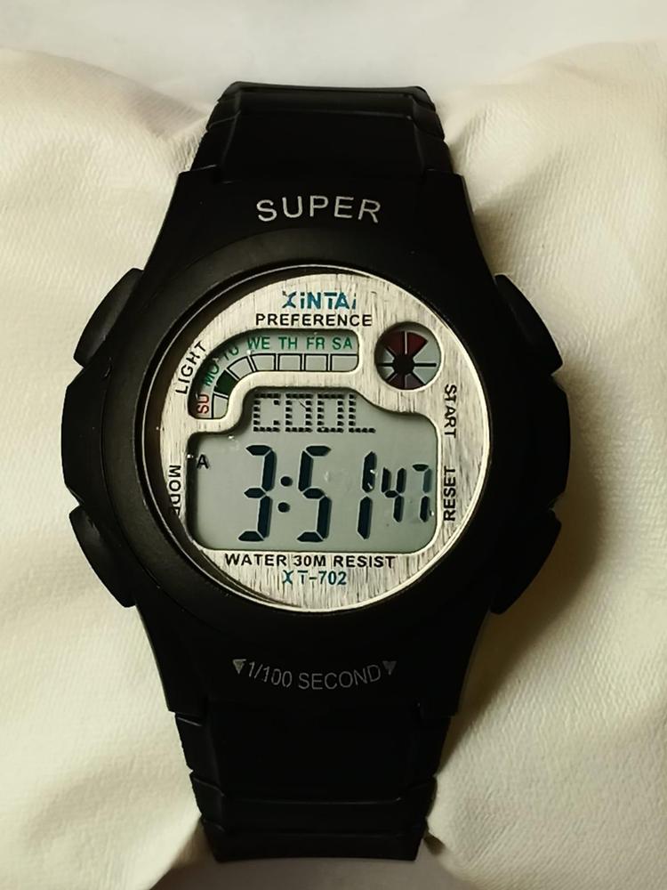 Men's Luxury Magnetic Wrist Watch